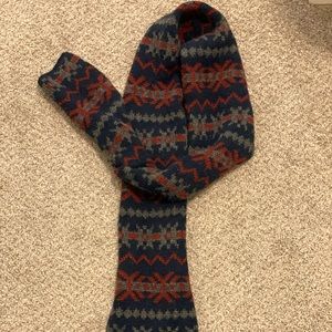 Grey, navy & burgundy scarf